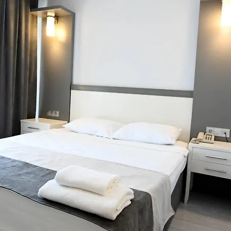 Roxx Royal Hotel 4*