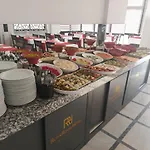 酒店 Roxx Royal 库萨达斯