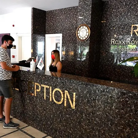 Roxx Royal Κουσάντασι