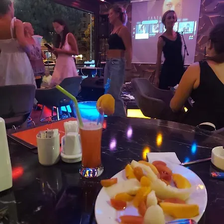 Roxx Royal Ξενοδοχείο Κουσάντασι