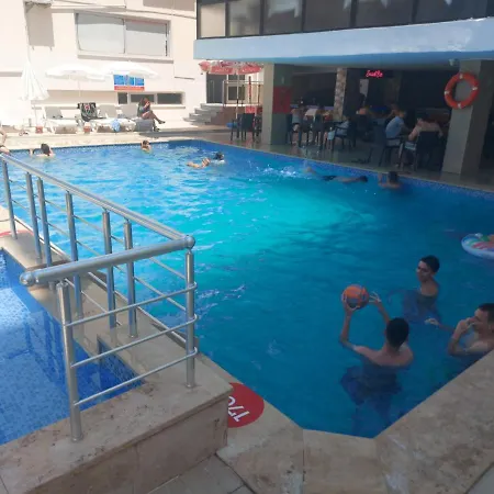 Roxx Royal Hotell 4*