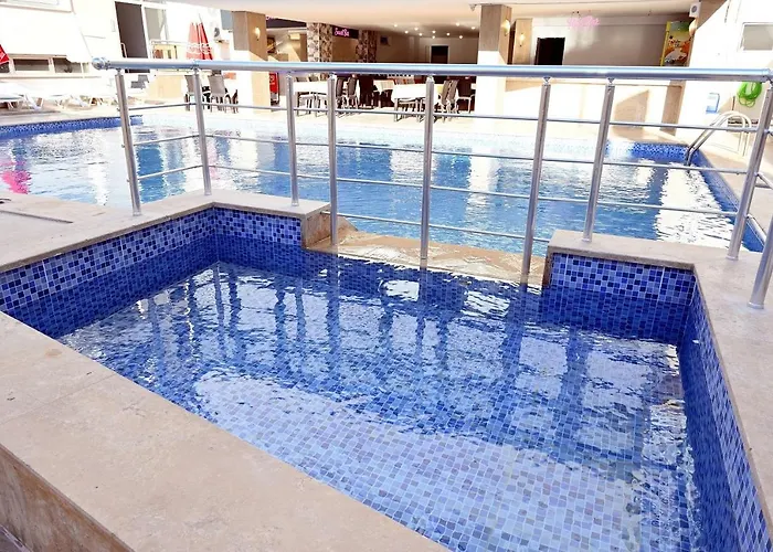 Roxx Royal Otel